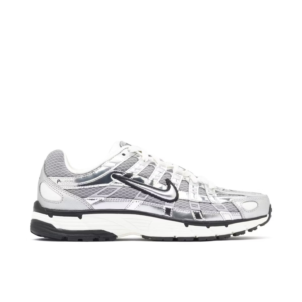 NIKE P-6000 METALLIC SILVER