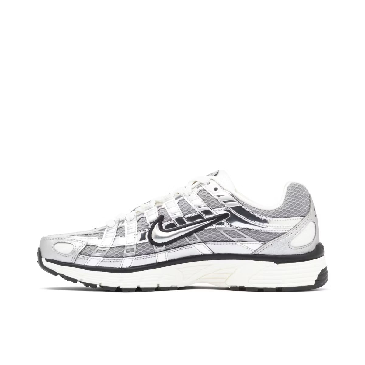 NIKE P-6000 METALLIC SILVER