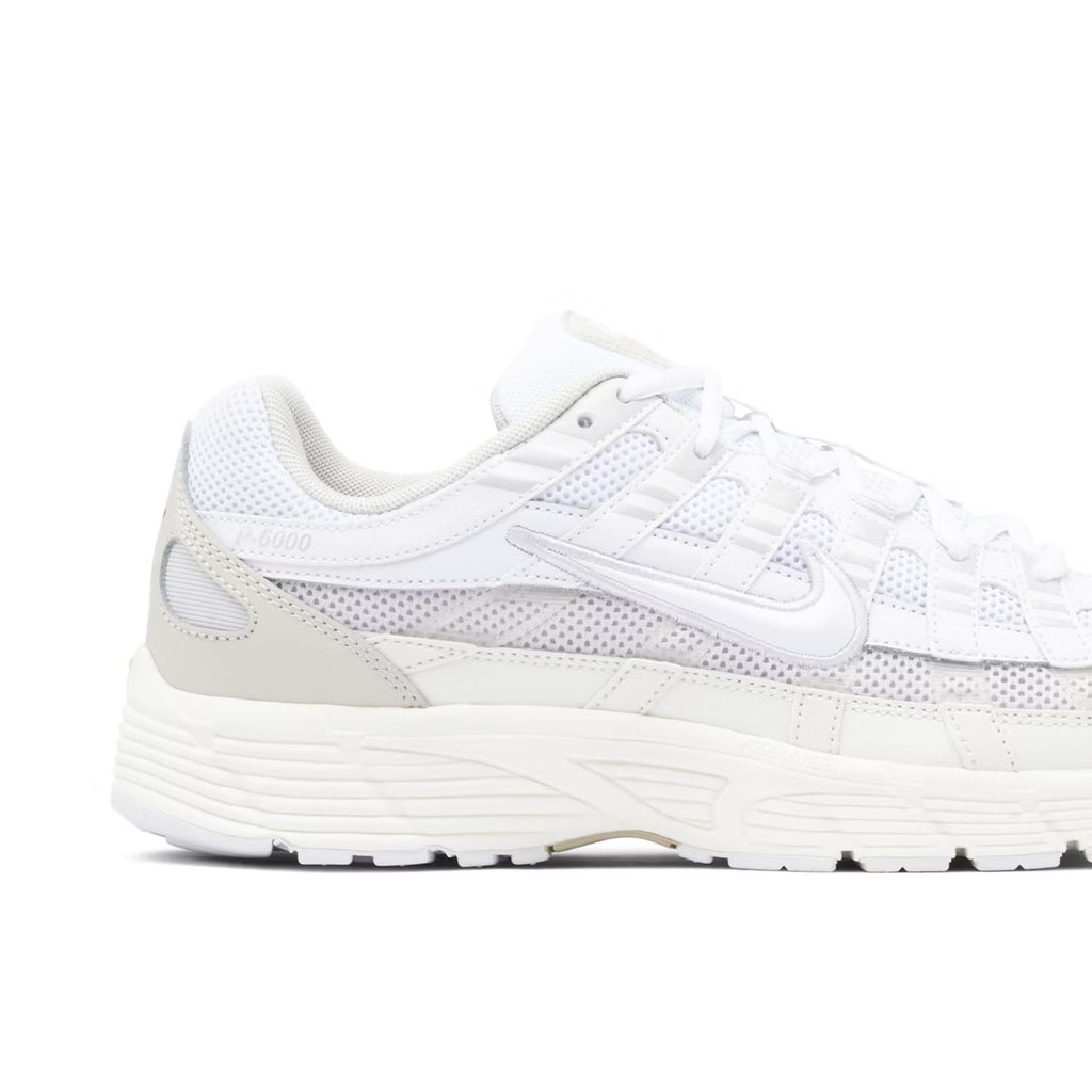 NIKE P-6000 WHITE SAIL VAST GREY